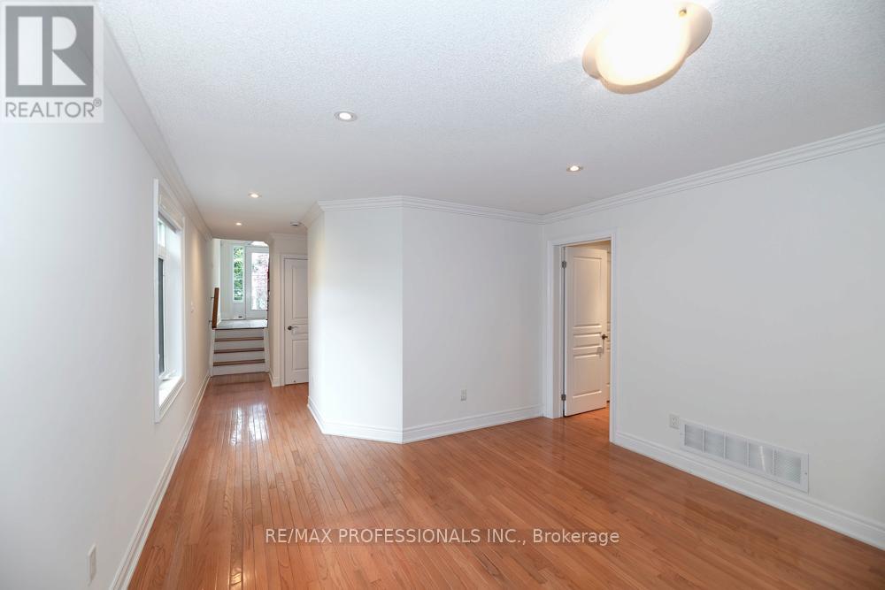 38a Preakness Drive, Toronto, Ontario  M3B 3S1 - Photo 28 - C13142040