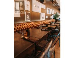 791 DUNDAS STREET W, Toronto, Ontario