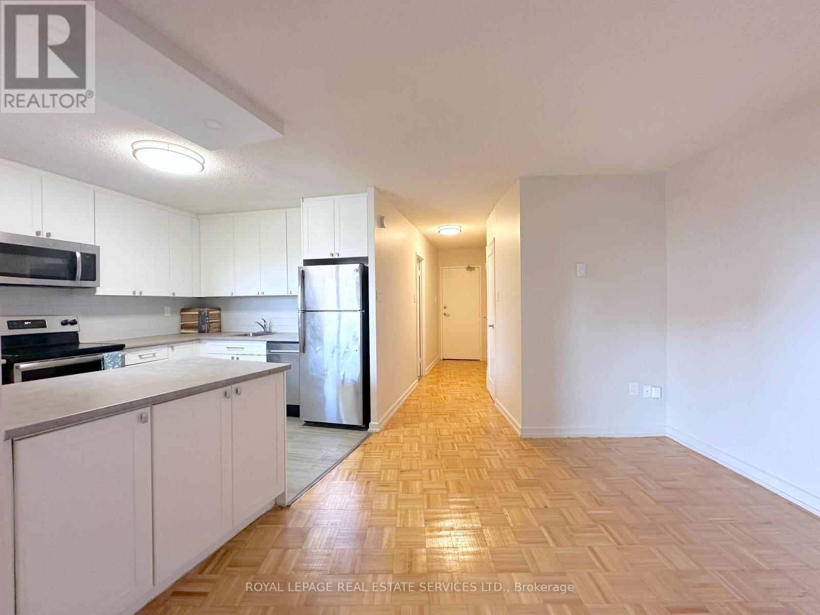 1001 - 30 Denton Avenue, Toronto, Ontario  M1L 4P2 - Photo 2 - E13142042