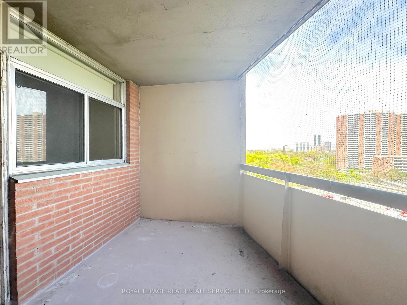 1001 - 30 Denton Avenue, Toronto, Ontario  M1L 4P2 - Photo 9 - E13142042