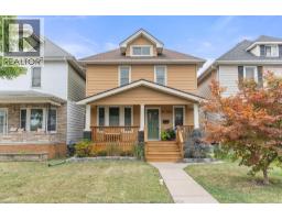785 MOY AVENUE, Windsor, Ontario