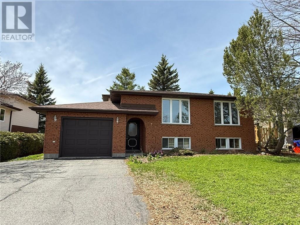 1735 Havenbrook Drive, Sudbury, Ontario  P3A 5C9 - Photo 1 - 2127083