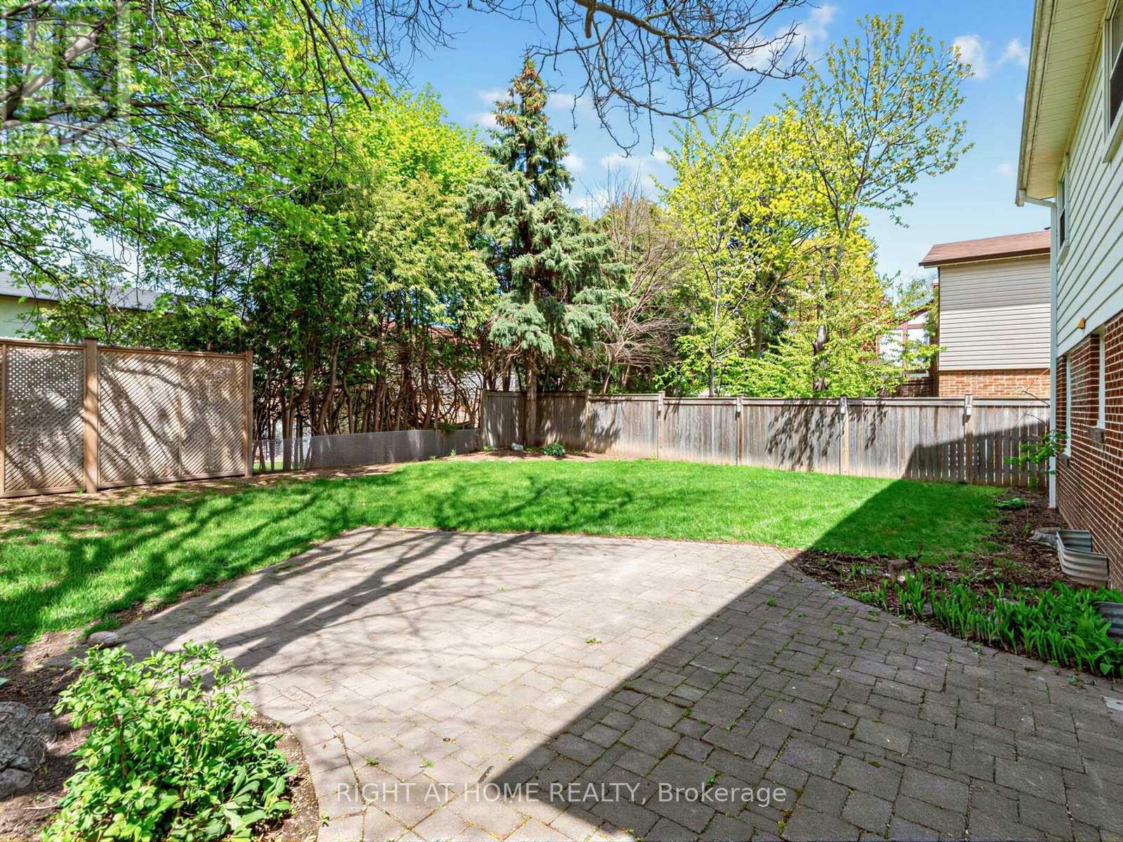 101 Holsworthy Crescent, Markham (German Mills), Ontario  L3T 4C5 - Photo 37 - N13141978