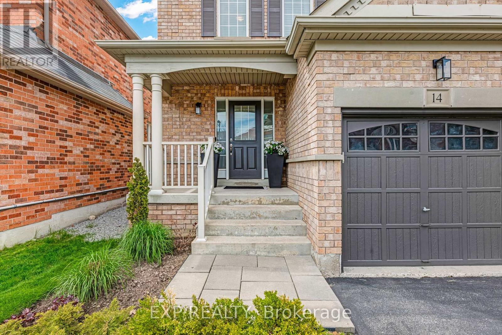 14 Eldridge Street, Bradford West Gwillimbury (Bradford), Ontario  L3Z 0E8 - Photo 3 - N13141988