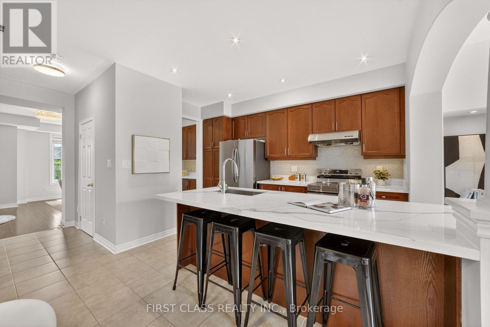 2904 Elgin Mills Road E, Markham, Ontario  L6C 0E5 - Photo 12 - N13142008