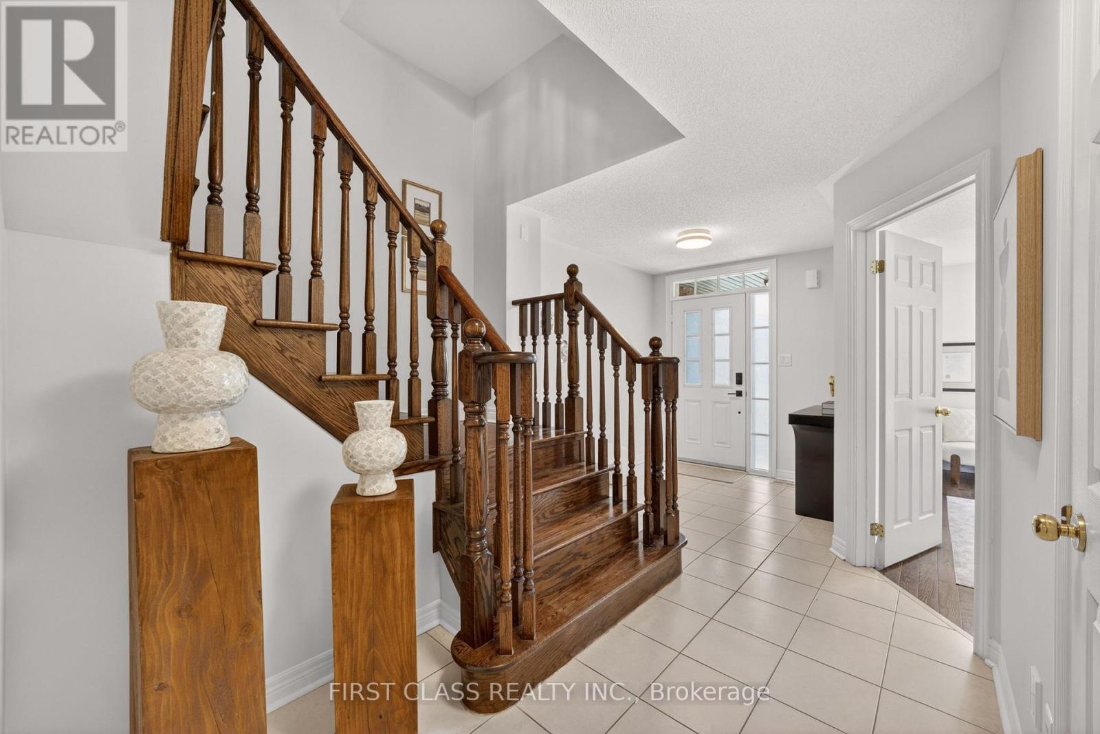 2904 Elgin Mills Road E, Markham, Ontario  L6C 0E5 - Photo 3 - N13142008