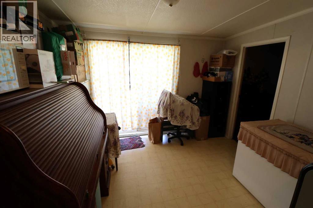1124 1 Ave, Vauxhall, Alberta  T0K 2K0 - Photo 10 - A2312338