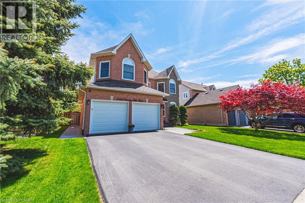 2162 Country Club Drive, Burlington, Ontario  L7M 4B1 - Photo 2 - 40828509