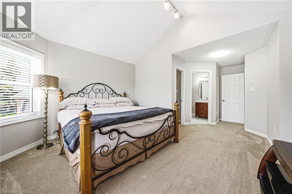 2162 Country Club Drive, Burlington, Ontario  L7M 4B1 - Photo 36 - 40828509