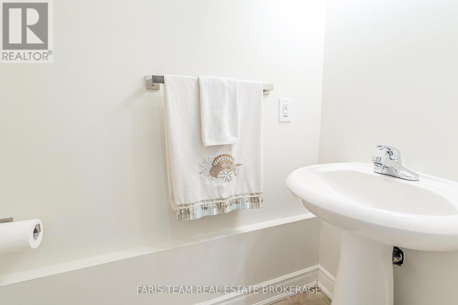 49 Prince William Way, Barrie (Innis-Shore), Ontario  L4N 0Y9 - Photo 19 - S13142092