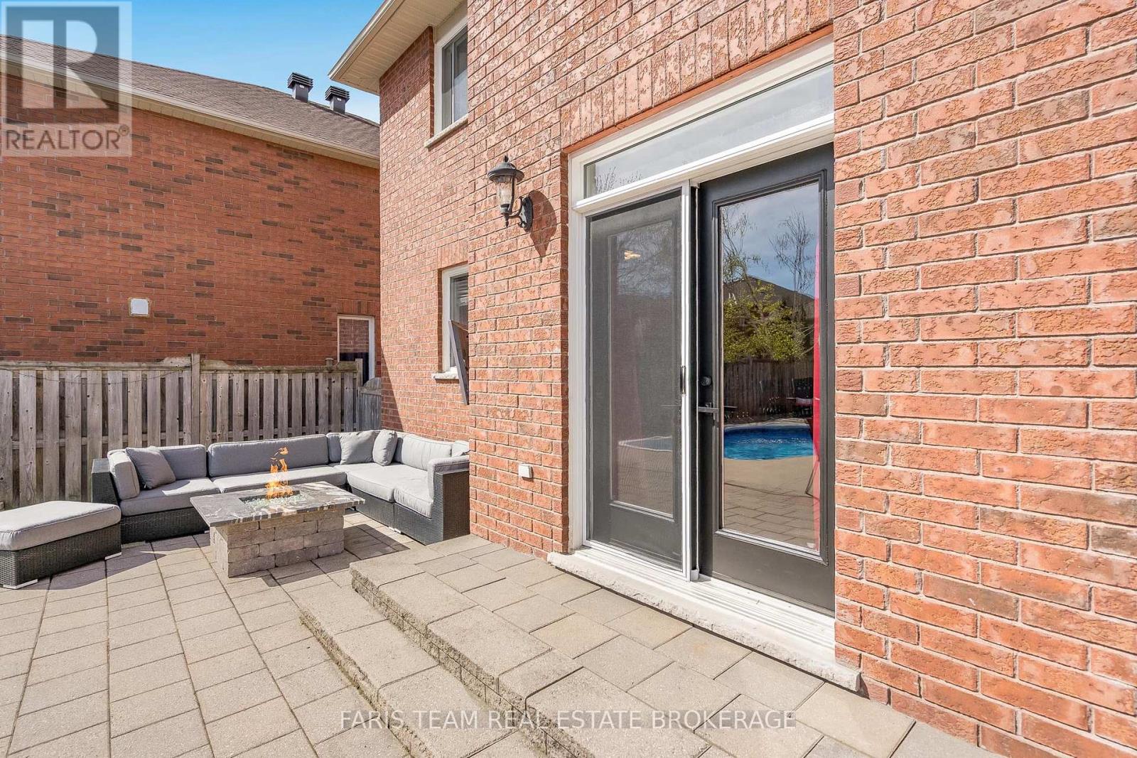 49 Prince William Way, Barrie (Innis-Shore), Ontario  L4N 0Y9 - Photo 36 - S13142092