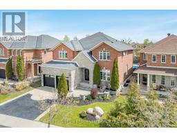49 PRINCE WILLIAM WAY, Barrie, Ontario