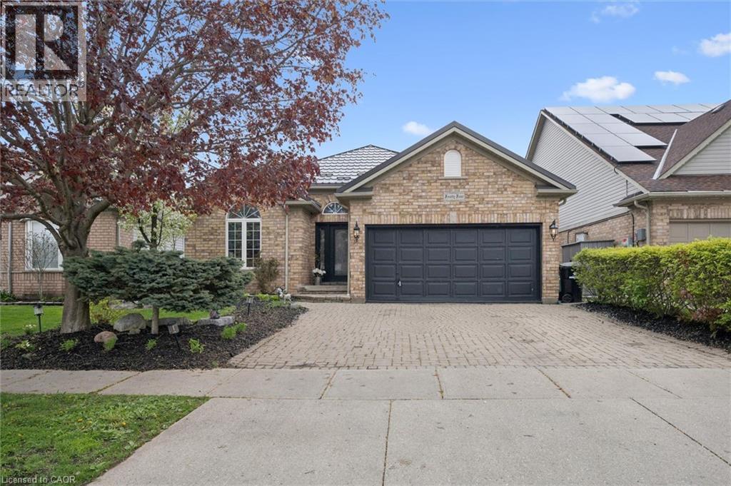 44 Mcnichol Drive, Cambridge, Ontario  N1P 1C9 - Photo 2 - 40827302