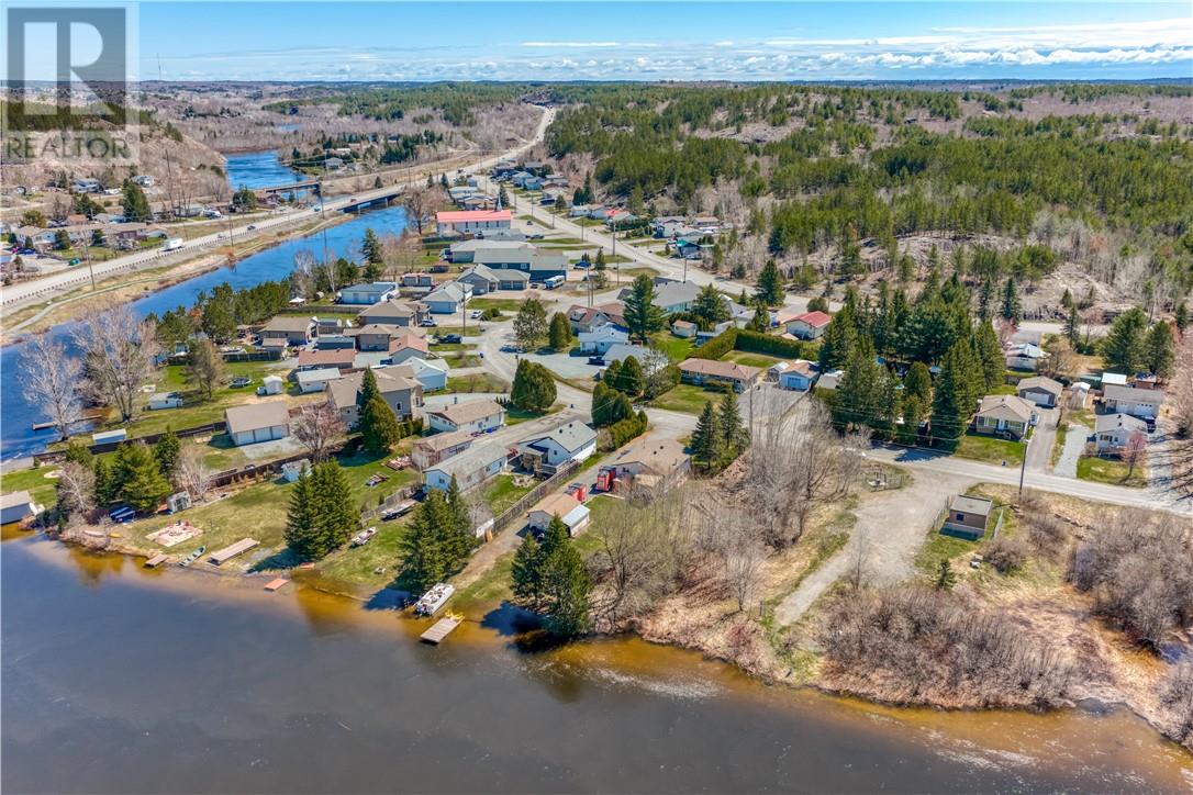 54 Riverside Drive, Wahnapitae, Ontario  P0M 3C0 - Photo 38 - 2127808