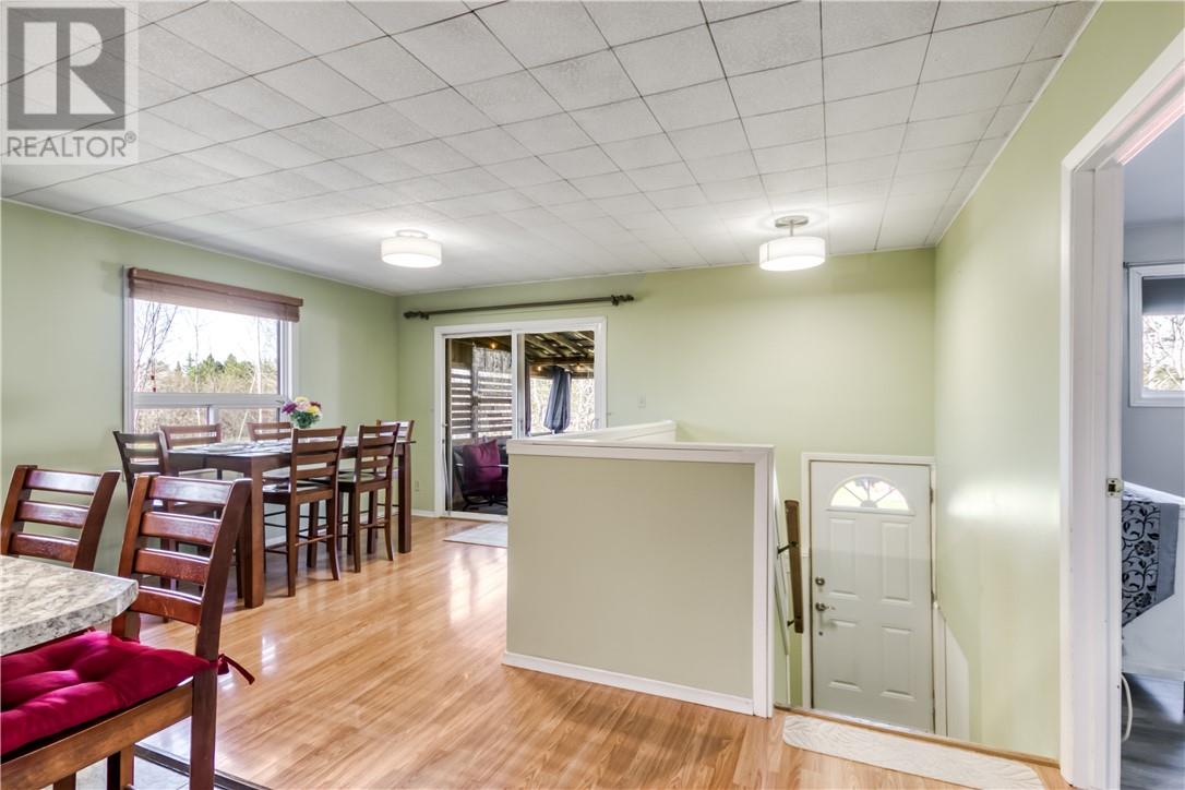 54 Riverside Drive, Wahnapitae, Ontario  P0M 3C0 - Photo 4 - 2127808