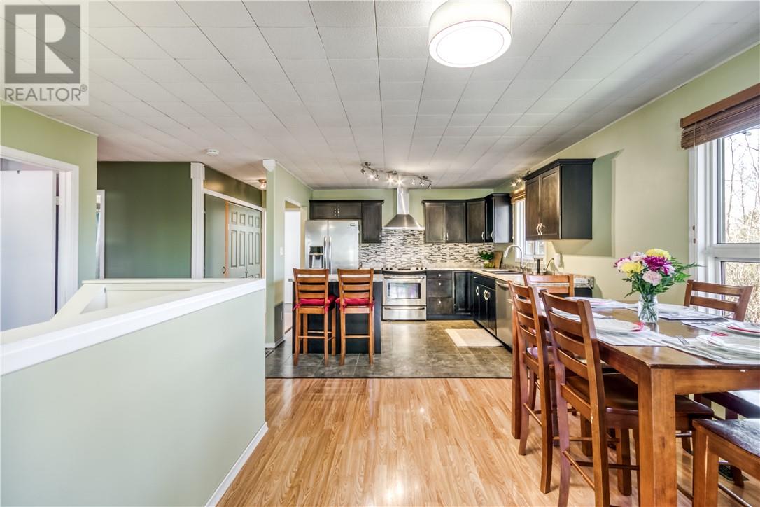 54 Riverside Drive, Wahnapitae, Ontario  P0M 3C0 - Photo 6 - 2127808