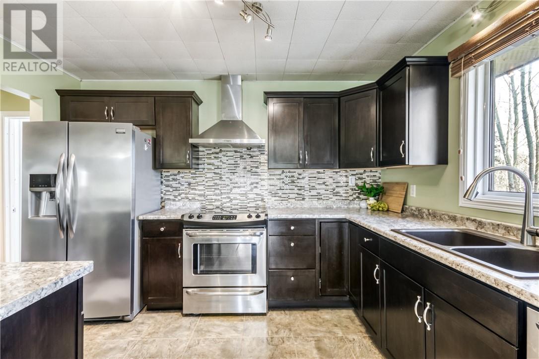 54 Riverside Drive, Wahnapitae, Ontario  P0M 3C0 - Photo 8 - 2127808