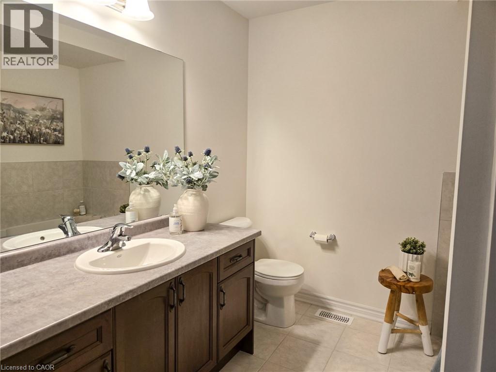305 Garner Road W Unit# 118, Ancaster, Ontario  L9G 3K9 - Photo 13 - 40829832