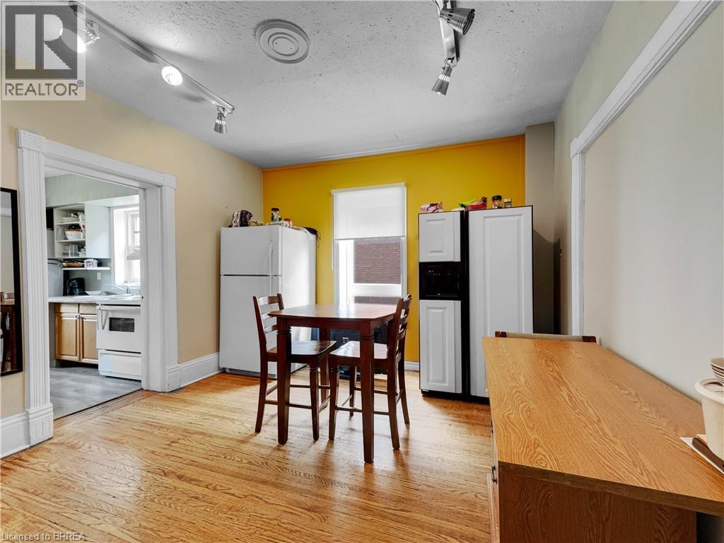 273-275 Brant Avenue, Brantford, Ontario  N3T 3J6 - Photo 17 - 40831062