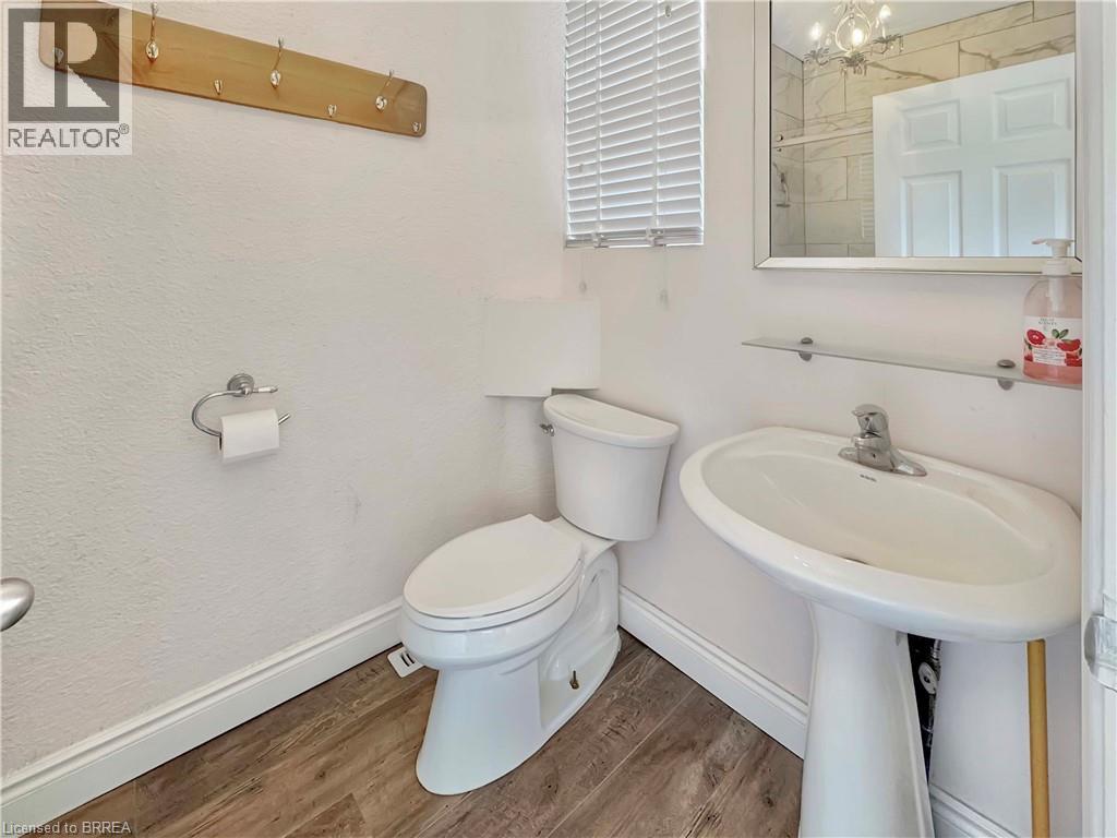 273 Brant Avenue, Brantford, Ontario  N3T 3J6 - Photo 14 - 40831060
