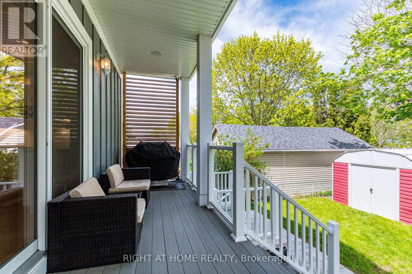 12 Thames Avenue, Toronto, Ontario  M8W 2N6 - Photo 34 - W13141934