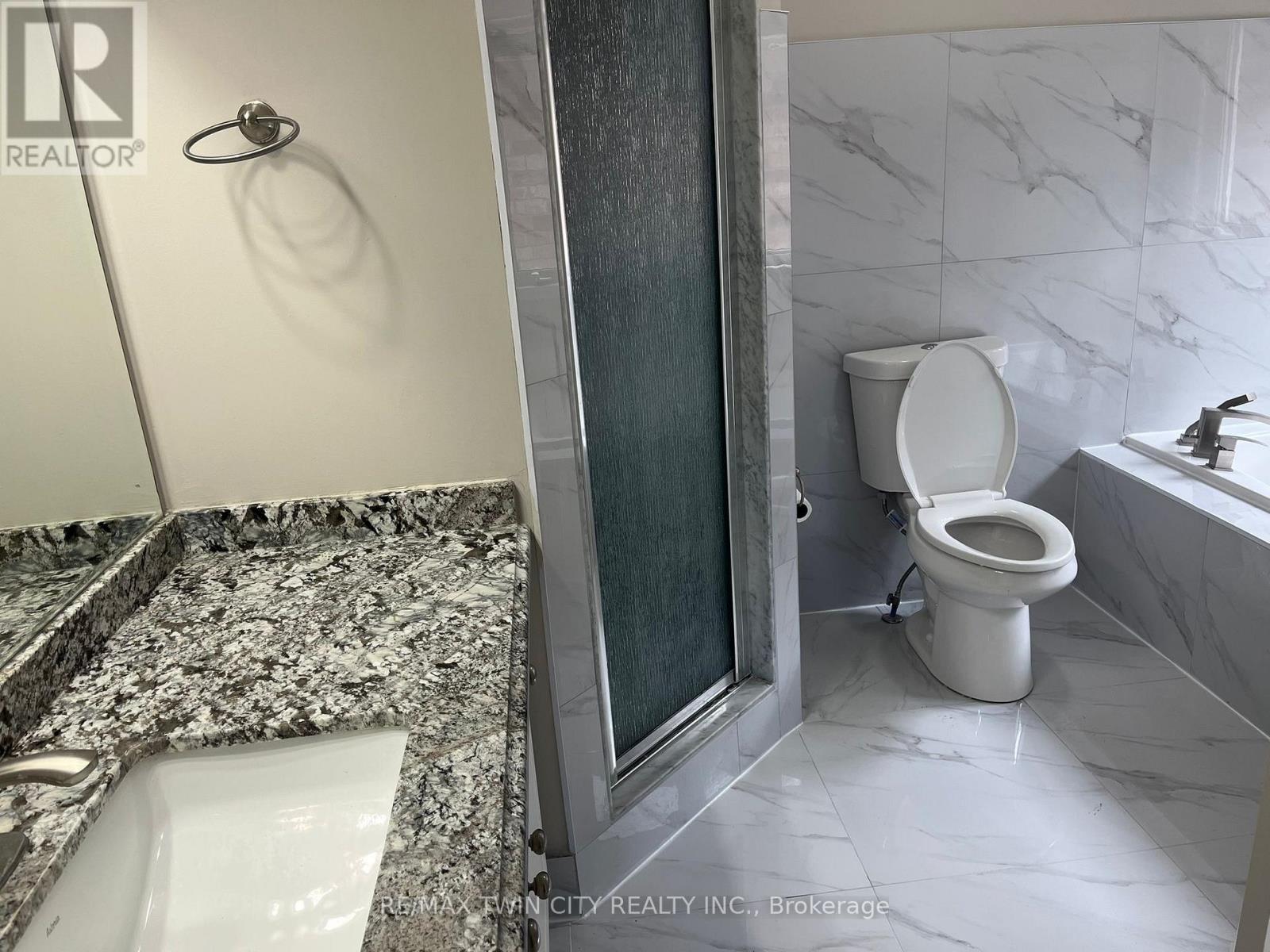 Main - 239 Mcdougall Crossing, Milton, Ontario  L9T 0P3 - Photo 11 - W13141936