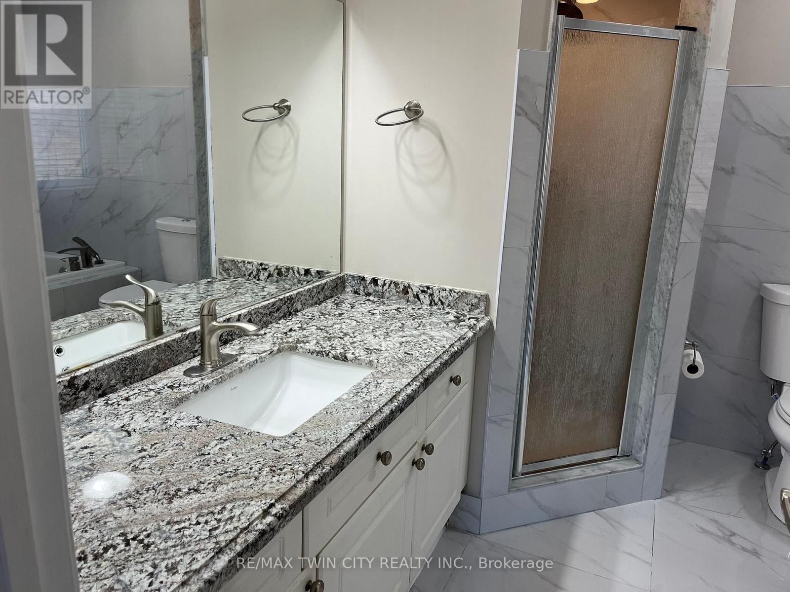 Main - 239 Mcdougall Crossing, Milton, Ontario  L9T 0P3 - Photo 14 - W13141936