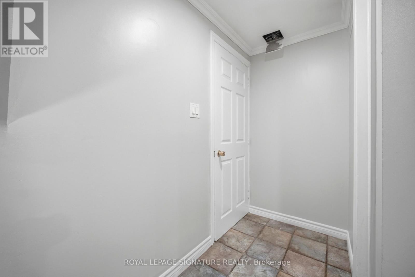 2 Lambton Court, Brampton, Ontario L6V 2A9 - Photo 30 - W13141946