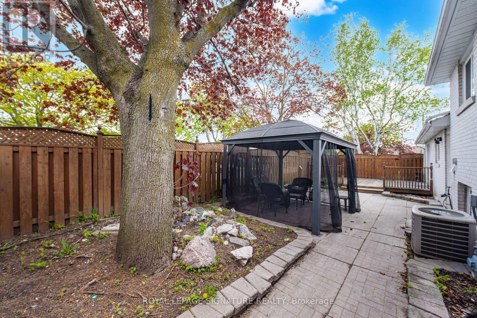 2 Lambton Court, Brampton, Ontario L6V 2A9 - Photo 42 - W13141946