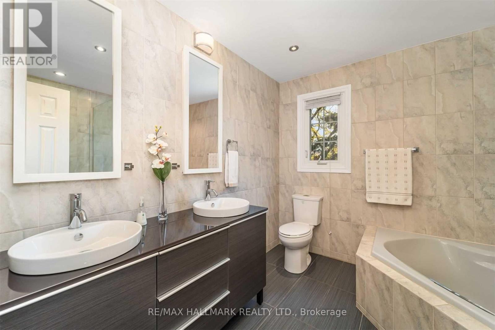 5031 Northern Lights Circle, Mississauga, Ontario  L5R 2P7 - Photo 16 - W13141972