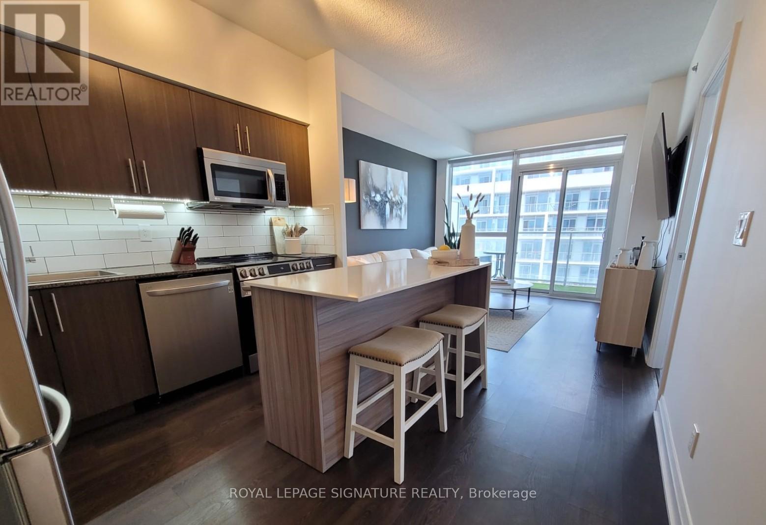 Lph10 - 55 Speers Road, Oakville, Ontario L6K 0H9 - Photo 4 - W13141980
