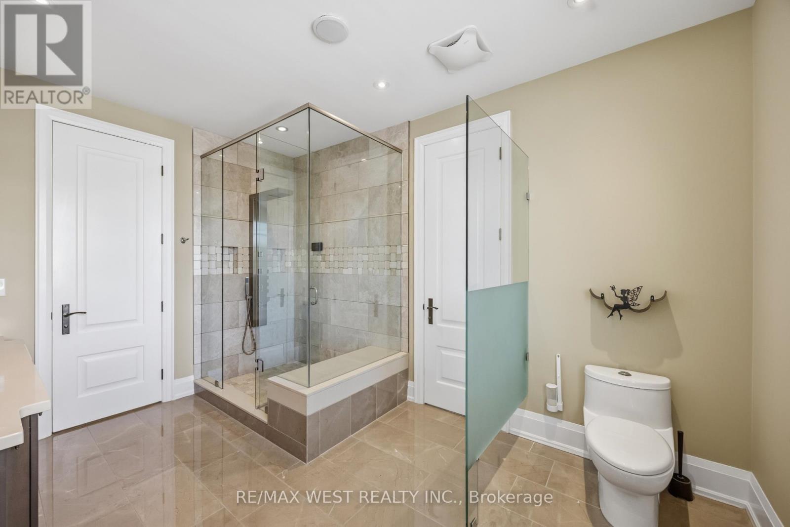 35 Conifer Drive, Toronto, Ontario  M9C 1X3 - Photo 22 - W13142010