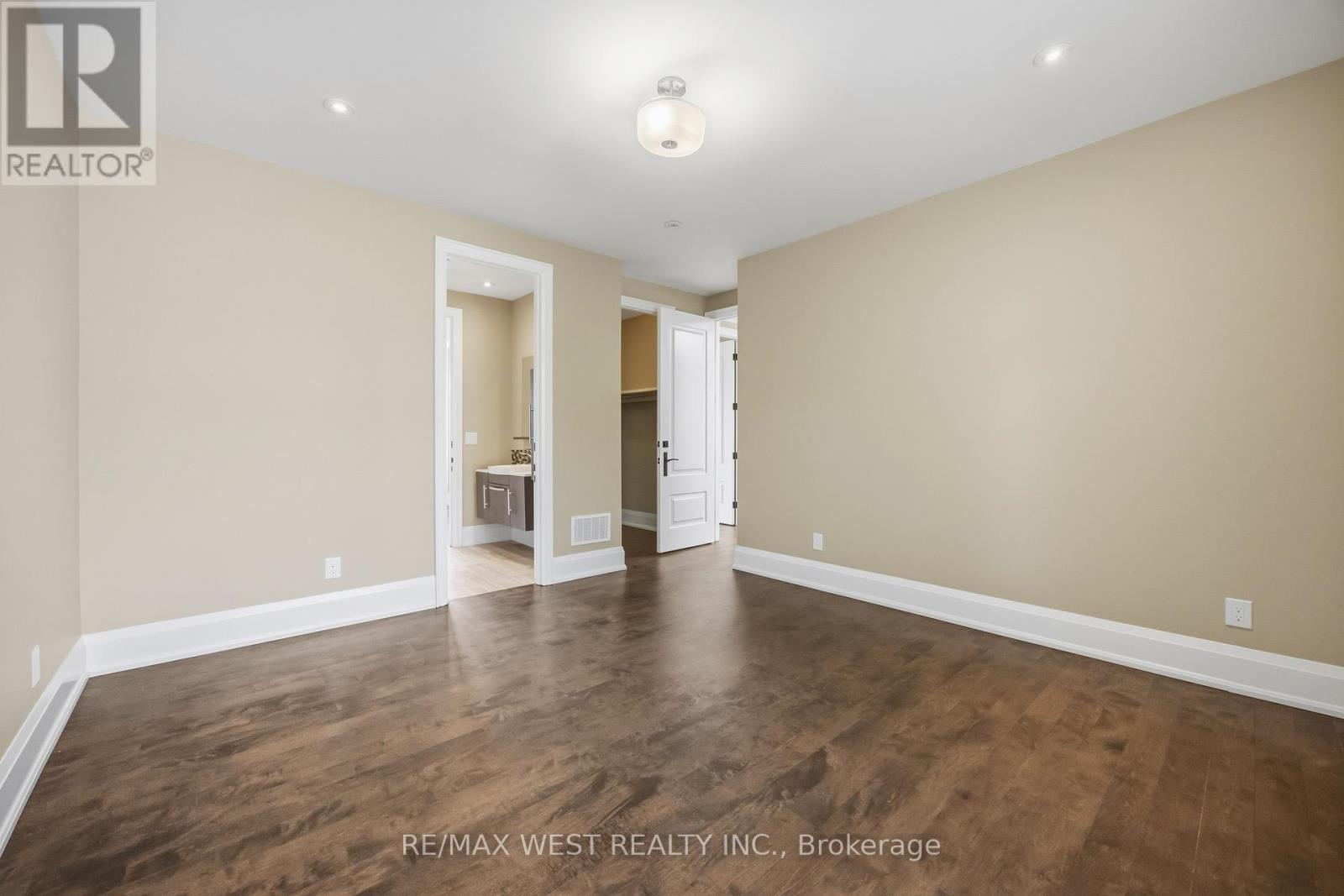 35 Conifer Drive, Toronto, Ontario  M9C 1X3 - Photo 31 - W13142010