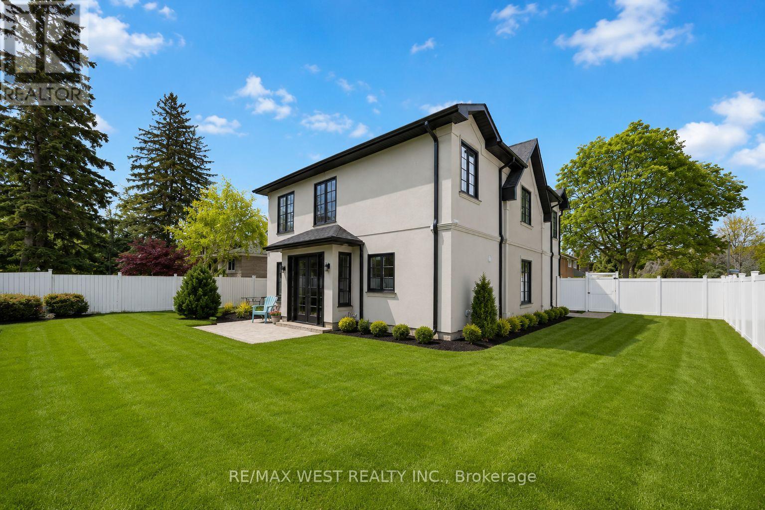35 Conifer Drive, Toronto, Ontario  M9C 1X3 - Photo 42 - W13142010