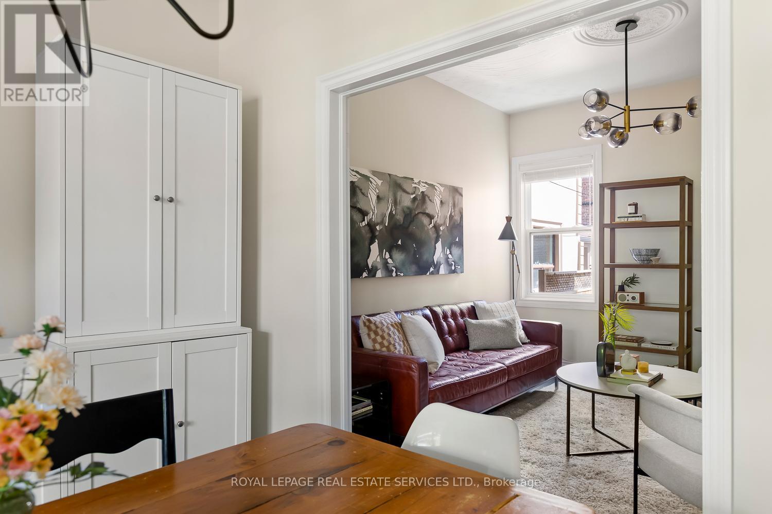 107 Westmoreland Avenue, Toronto, Ontario M6H 2Z8 - Photo 10 - W13142022