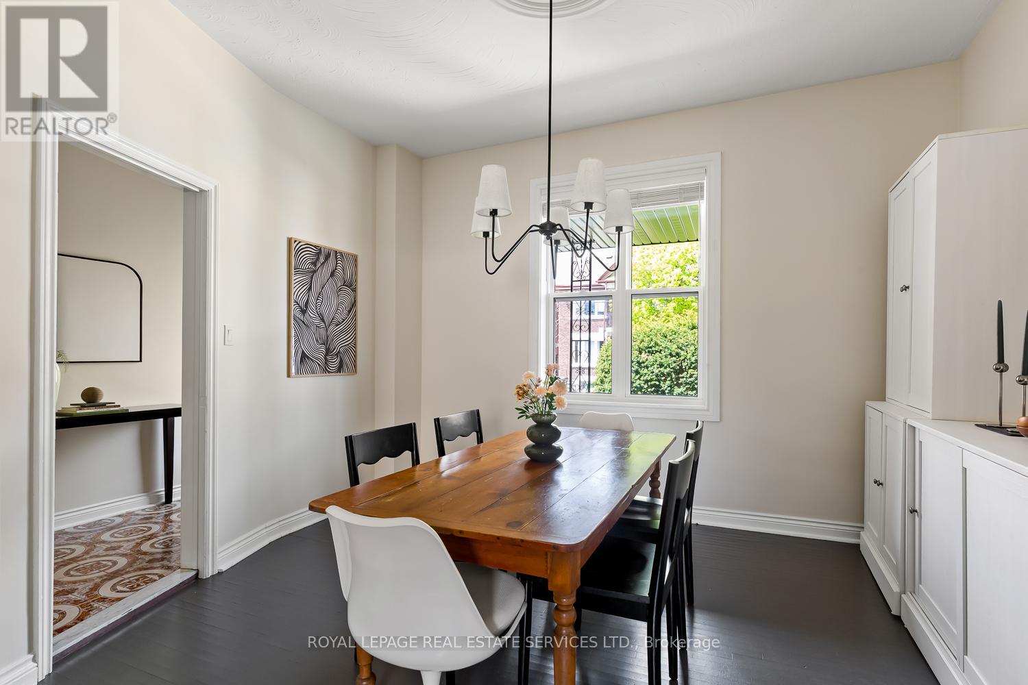 107 Westmoreland Avenue, Toronto, Ontario M6H 2Z8 - Photo 6 - W13142022