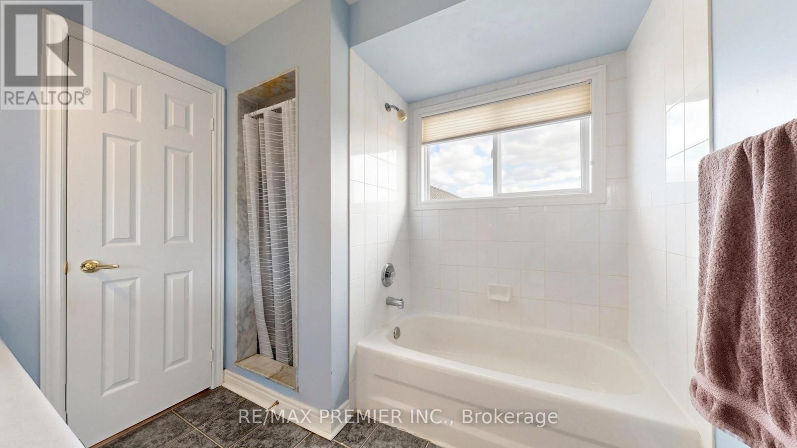 6 Terrastone Court, Caledon, Ontario L7E 2H1 - Photo 24 - W13142056