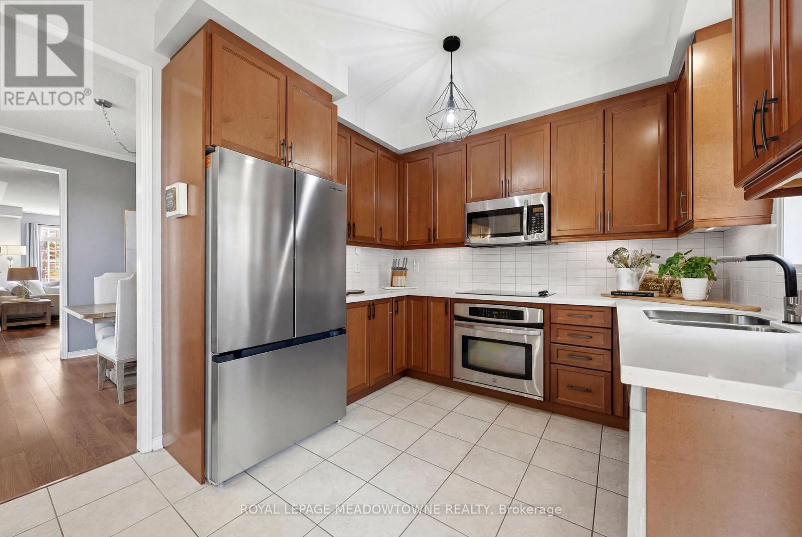 41 Promenade Trail, Halton Hills, Ontario  L7G 0G8 - Photo 18 - W13142058