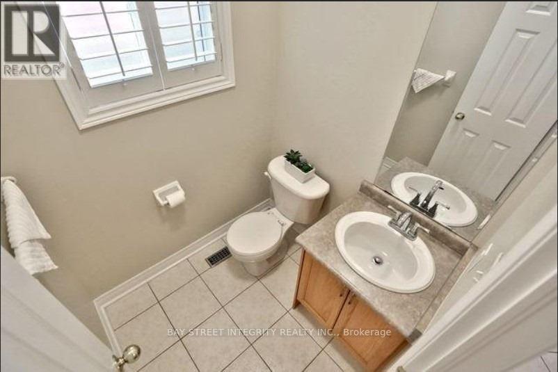 1383 Liverpool Street, Oakville, Ontario  L6M 4P1 - Photo 10 - W13142062