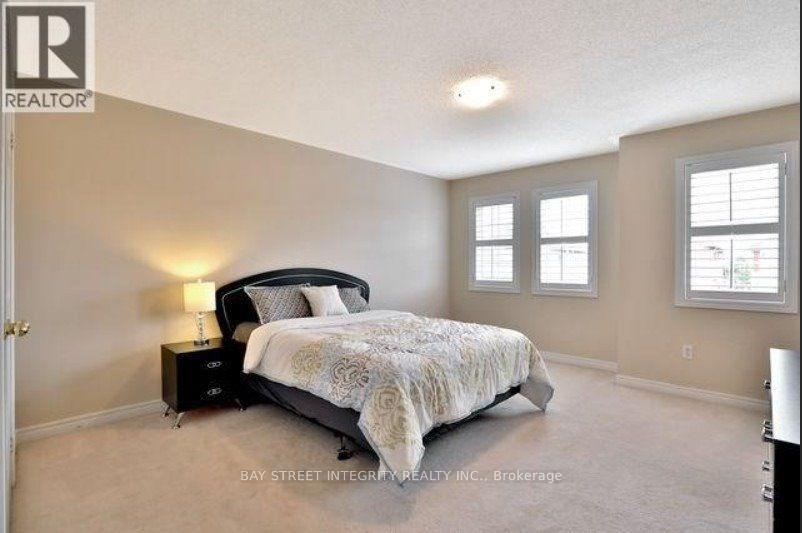 1383 Liverpool Street, Oakville, Ontario  L6M 4P1 - Photo 17 - W13142062