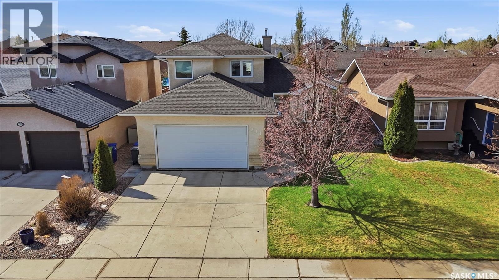 211 Brookmore LANE, Saskatoon, Saskatchewan