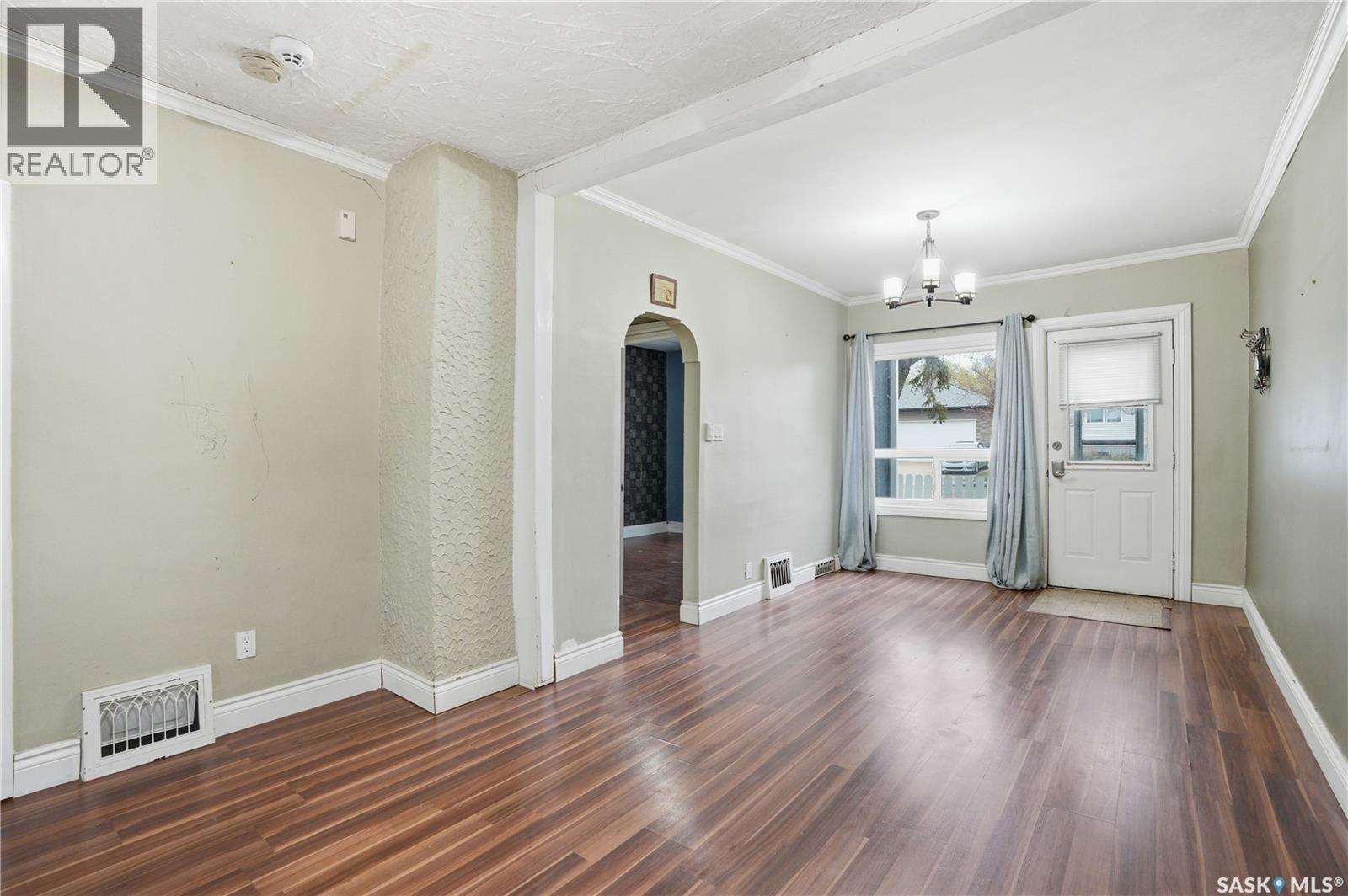 1115 J Avenue N, Saskatoon, Saskatchewan  S7L 2L5 - Photo 10 - SK036001