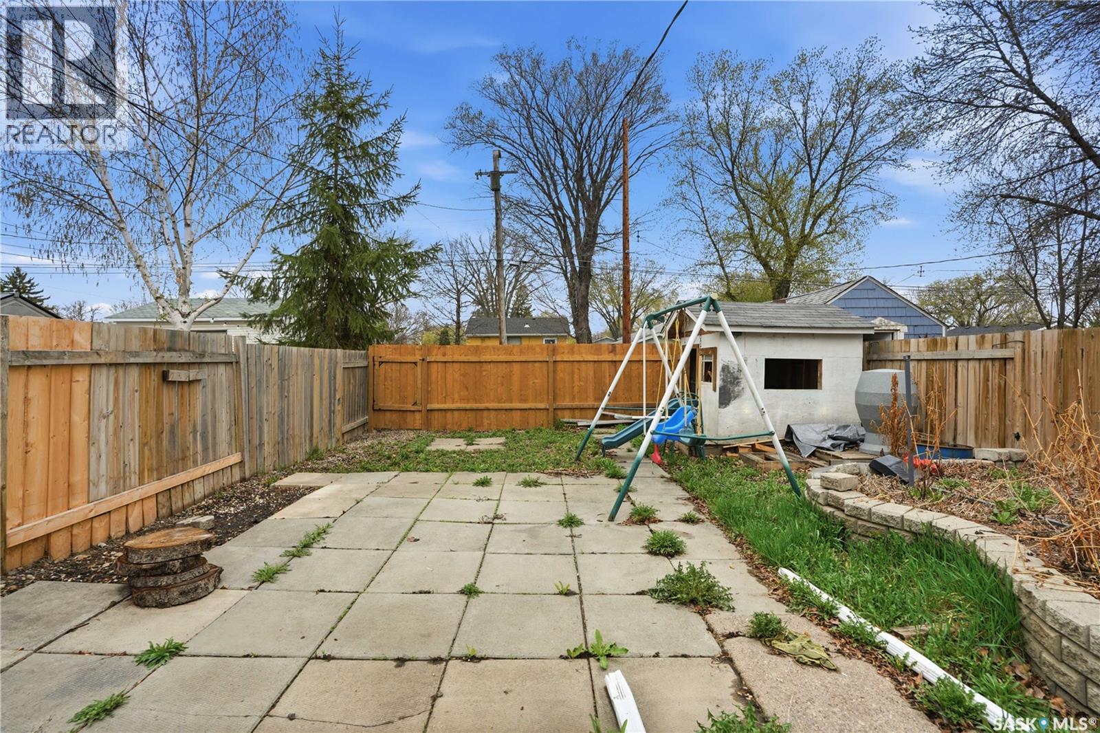 1115 J Avenue N, Saskatoon, Saskatchewan  S7L 2L5 - Photo 33 - SK036001