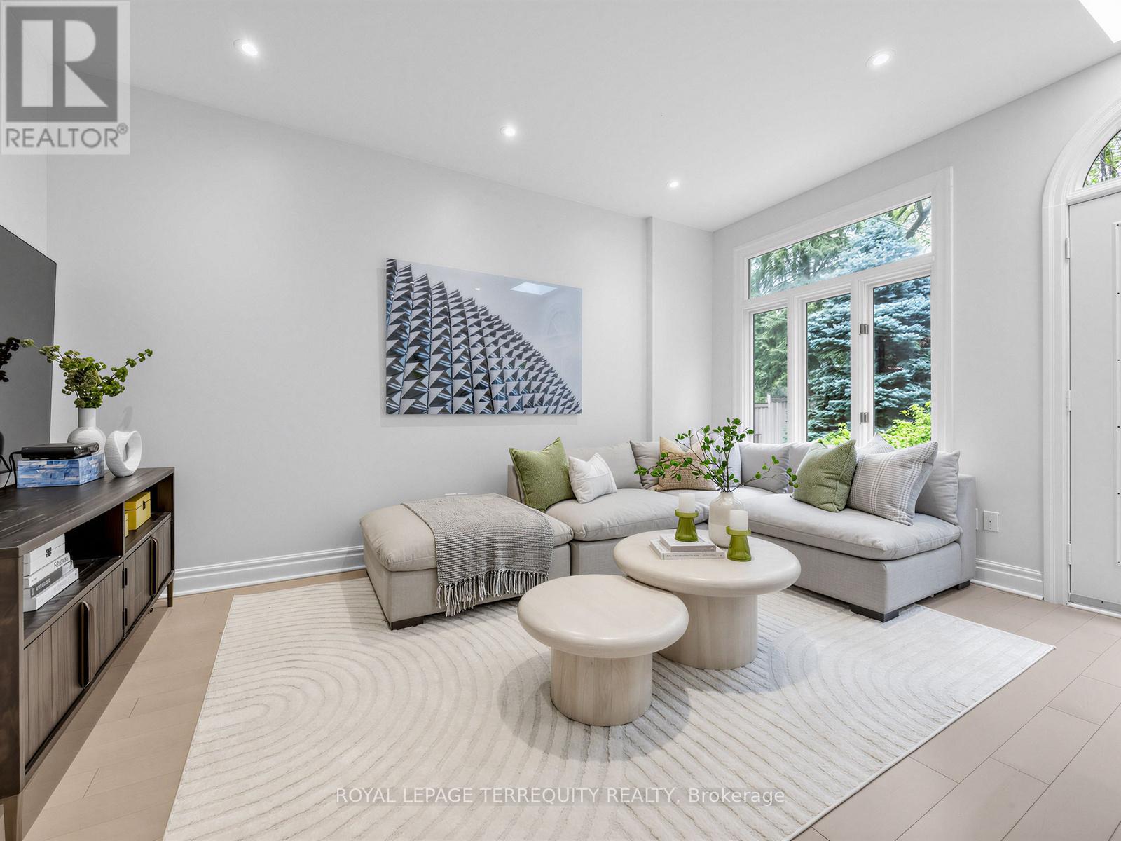 159 Hillsdale Avenue E, Toronto, Ontario M4S 1T4 - Photo 10 - C13142082