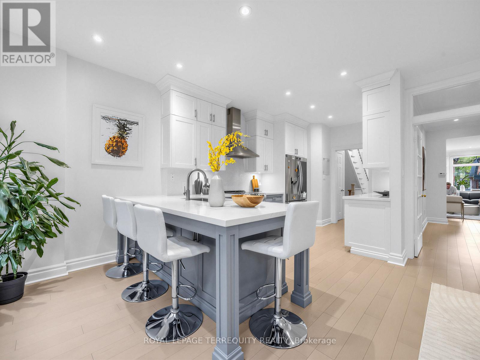 159 Hillsdale Avenue E, Toronto, Ontario M4S 1T4 - Photo 22 - C13142082