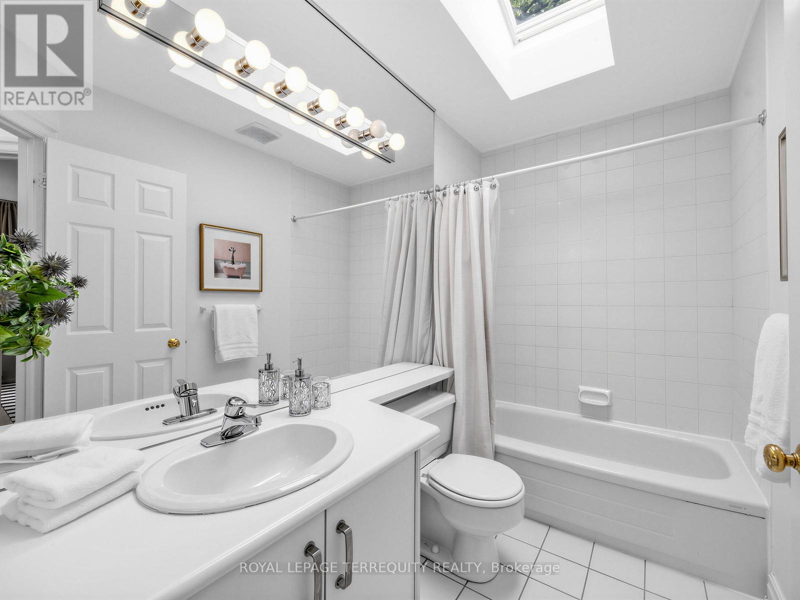 159 Hillsdale Avenue E, Toronto, Ontario M4S 1T4 - Photo 39 - C13142082