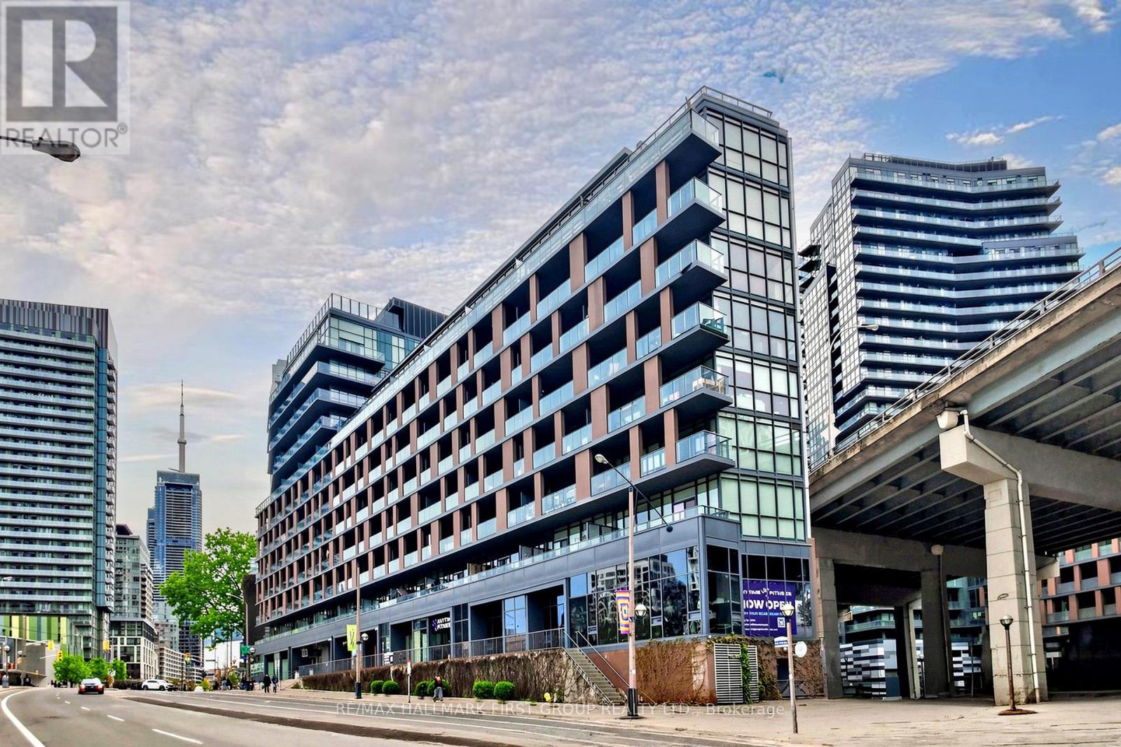 816 - 169 Fort York Boulevard, Toronto, Ontario  M5V 0C8 - Photo 1 - C13123862