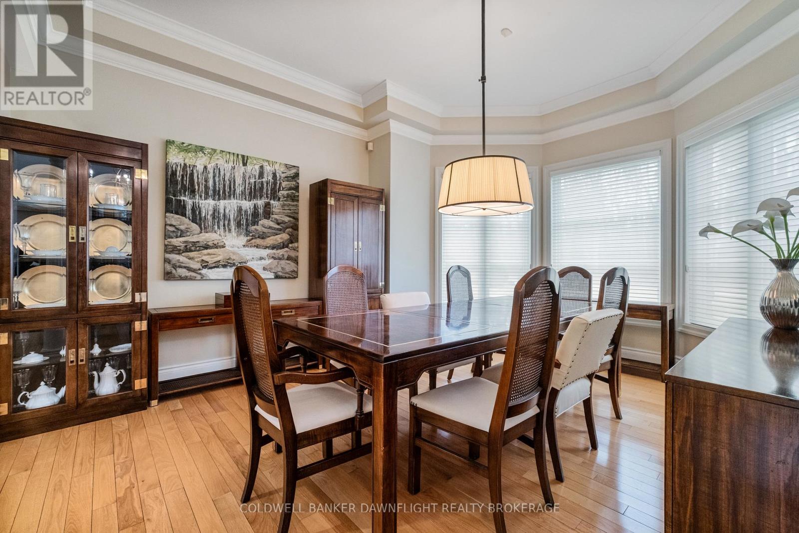 9923 Parkview Crescent, Lambton Shores, Ontario  N0M 1T0 - Photo 5 - X12982764