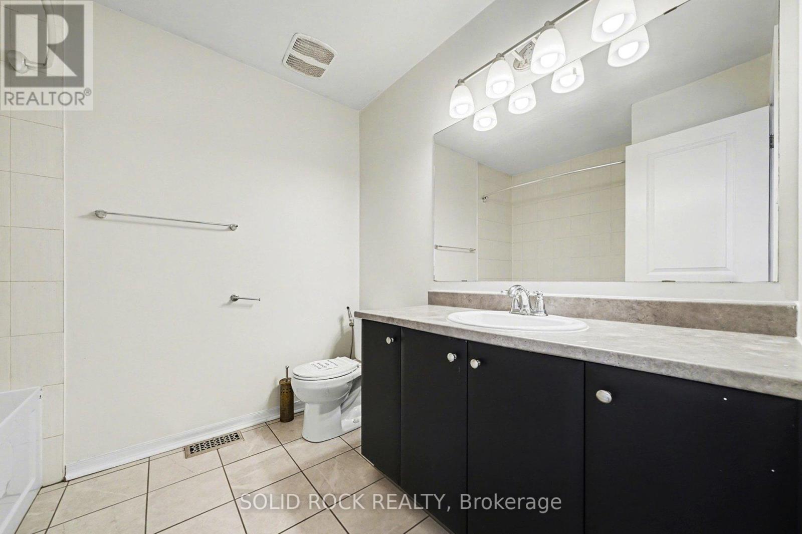 407 White Arctic Avenue, Ottawa, Ontario  K2J 5W5 - Photo 23 - X12741652