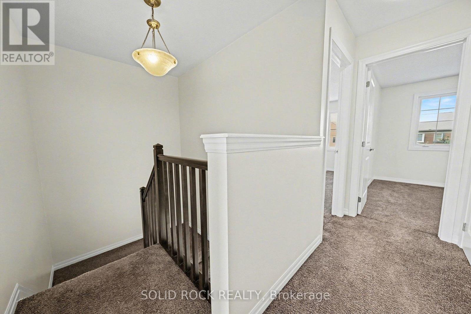 407 White Arctic Avenue, Ottawa, Ontario  K2J 5W5 - Photo 15 - X12741652